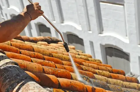 Nettoyage de toitures - Monsempron Libos